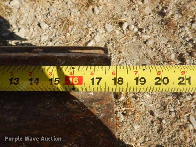 image for item JS9180 Liebherr LR611  track loader