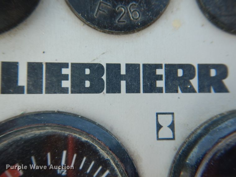 image for item JS9180 Liebherr LR611  track loader