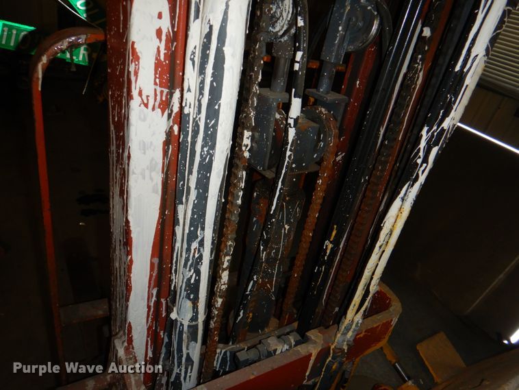 image for item JS9182 Nissan 30  forklift