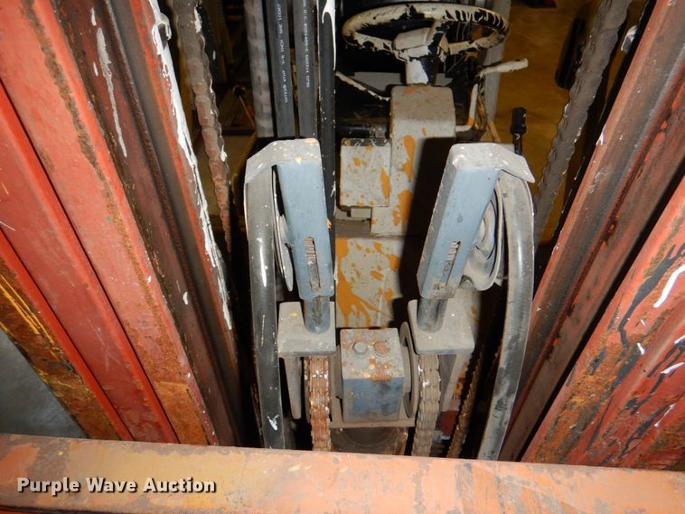 image for item JS9182 Nissan 30  forklift