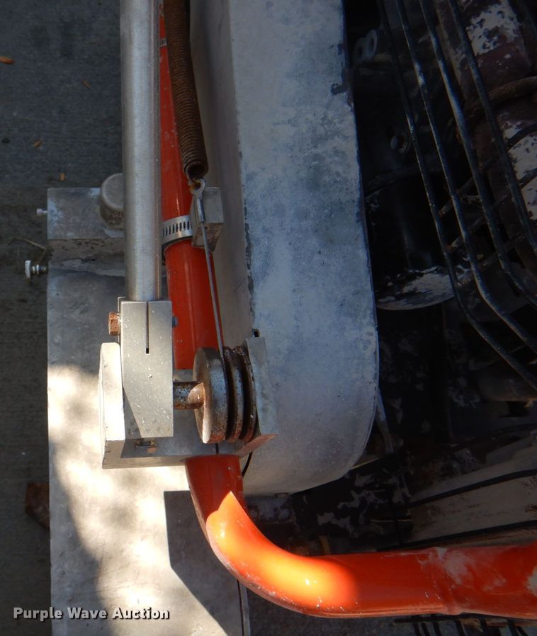 image for item JS9197 Husqvarna T4000  concrete saw