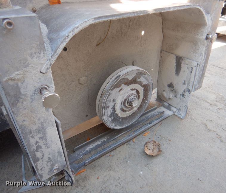 image for item JS9197 Husqvarna T4000  concrete saw