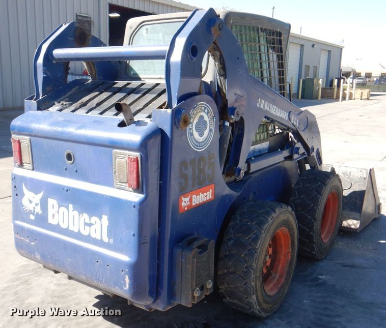 image for item JS9199 2011 Bobcat S185  skid steer loader