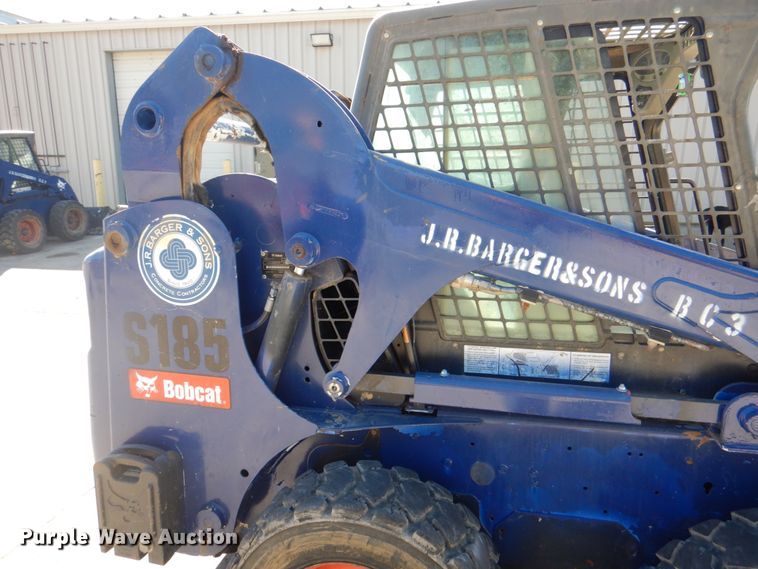 image for item JS9199 2011 Bobcat S185  skid steer loader