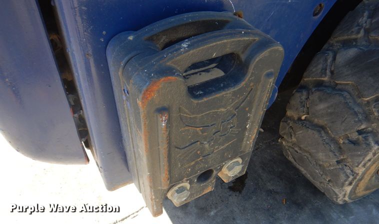 image for item JS9199 2011 Bobcat S185  skid steer loader