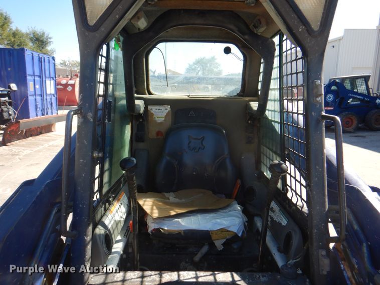 image for item JS9199 2011 Bobcat S185  skid steer loader