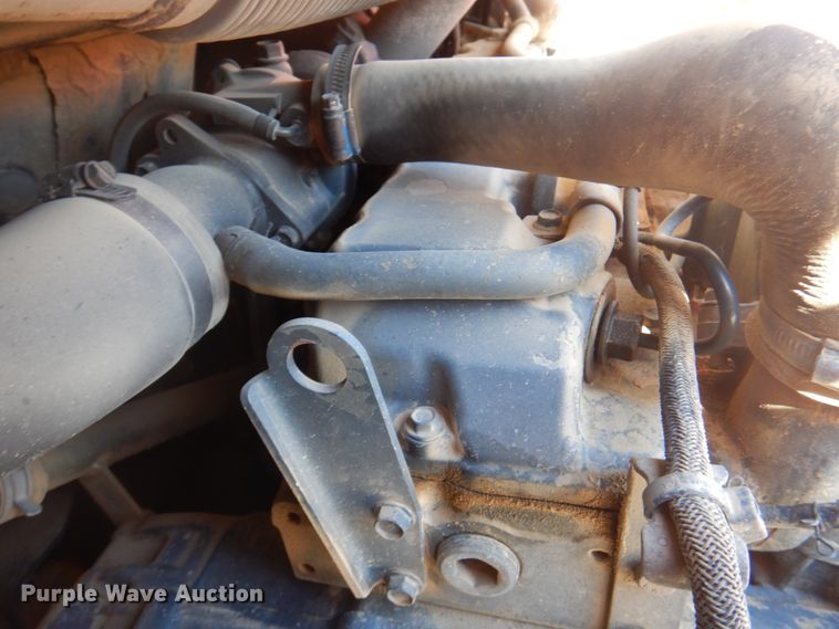 image for item JS9199 2011 Bobcat S185  skid steer loader