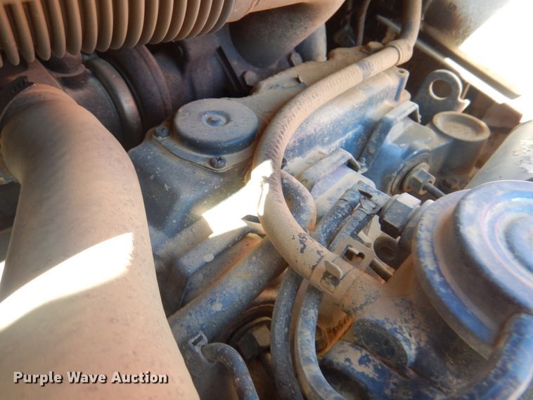 image for item JS9199 2011 Bobcat S185  skid steer loader