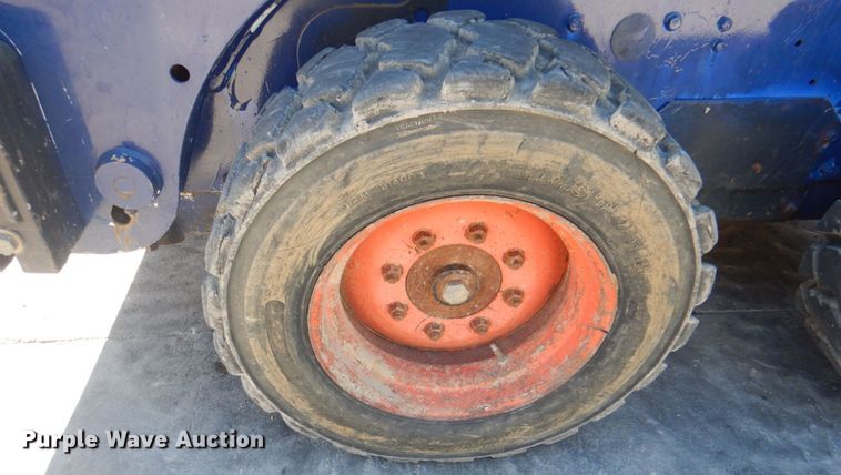 image for item JS9199 2011 Bobcat S185  skid steer loader