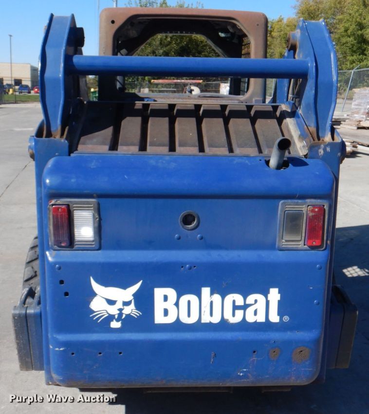 image for item JS9200 2010 Bobcat S185  skid steer loader