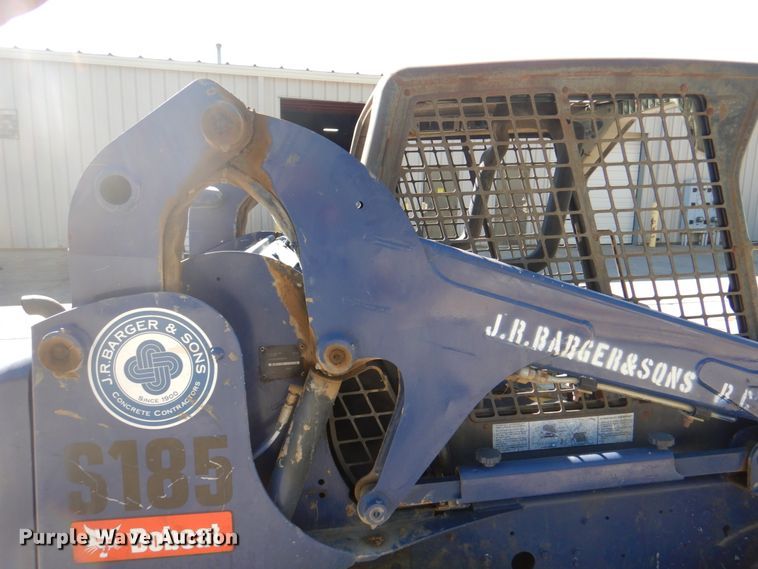 image for item JS9200 2010 Bobcat S185  skid steer loader