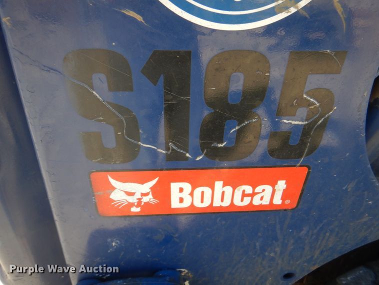 image for item JS9200 2010 Bobcat S185  skid steer loader