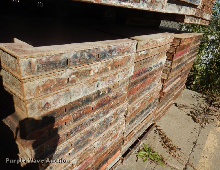 image for item JS9201 (200) concrete forms