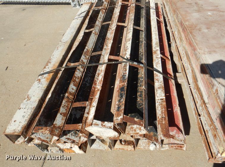 image for item JS9201 (200) concrete forms