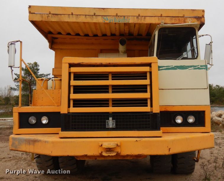 image for item JS9481 International 350  haul truck