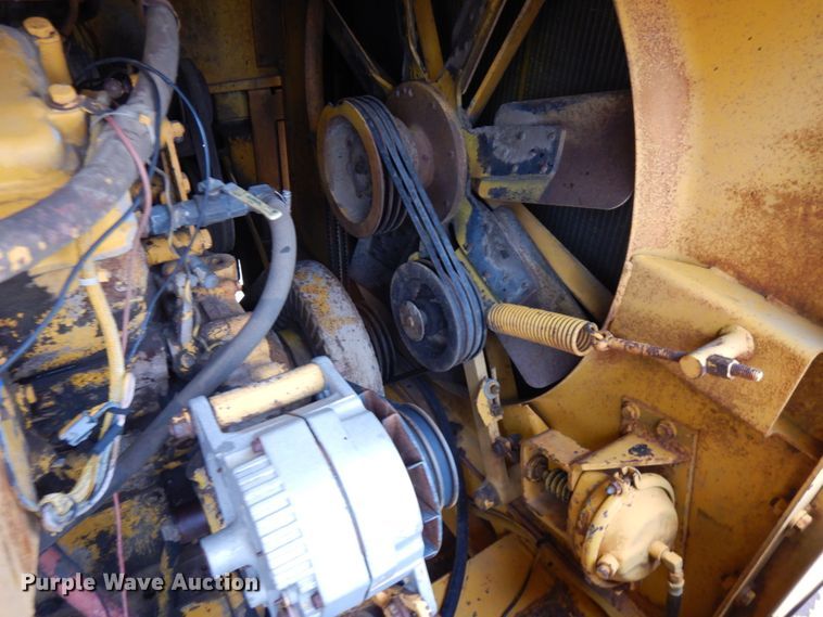 image for item JS9481 International 350  haul truck