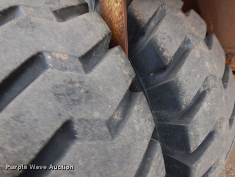 image for item JS9481 International 350  haul truck