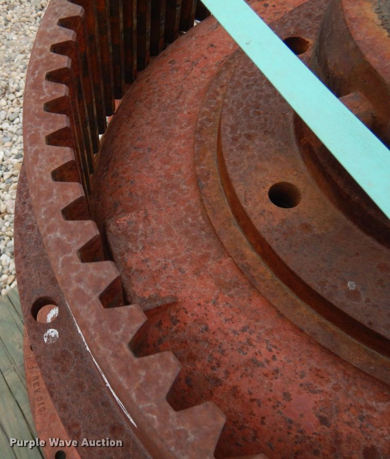 image for item JS9482 Rockford 1300  18" three disc clutch