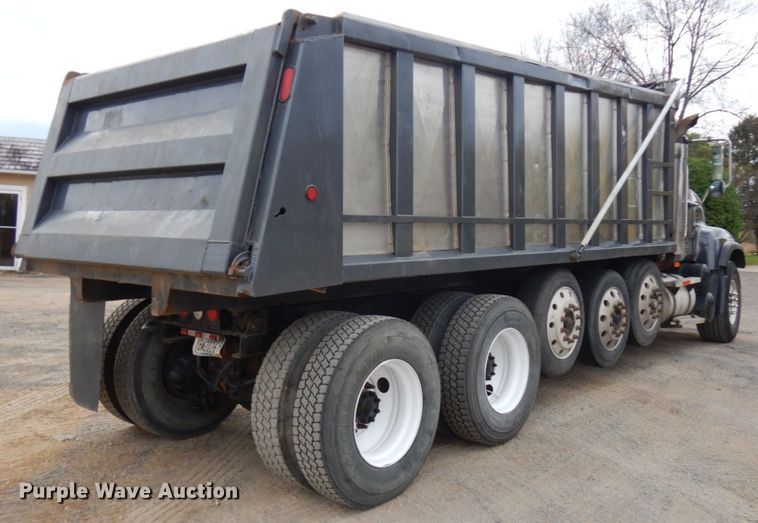 image for item JS9489 2002 Mack CV713  dump truck