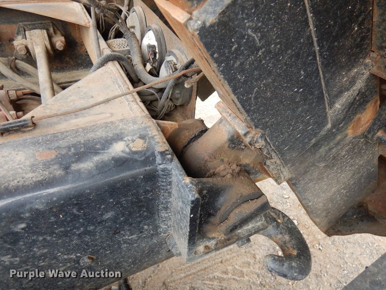 image for item JS9489 2002 Mack CV713  dump truck