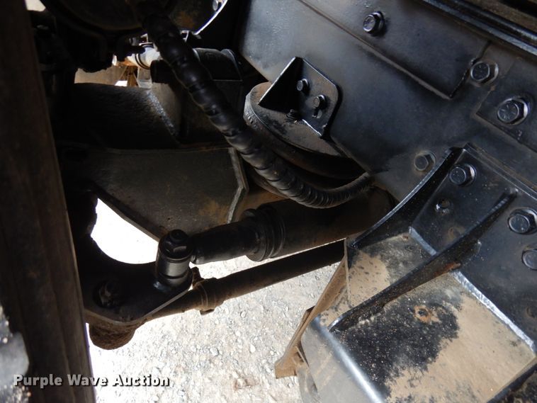 image for item JS9489 2002 Mack CV713  dump truck