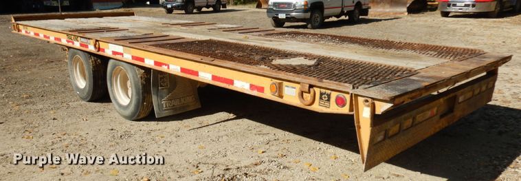 image for item JS9493 2000 Trail King TK40-2400  tilt deck equipment trailer
