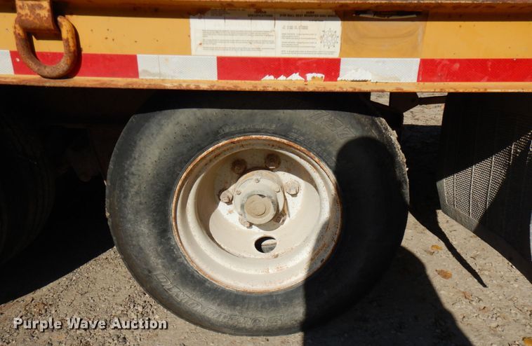 image for item JS9493 2000 Trail King TK40-2400  tilt deck equipment trailer