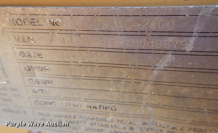 image for item JS9493 2000 Trail King TK40-2400  tilt deck equipment trailer