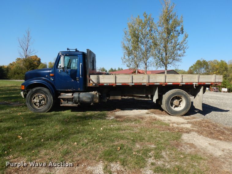 image for item JS9494 1991 International 4900  dump truck