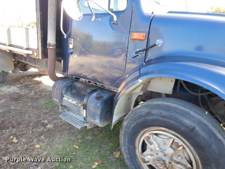 image for item JS9494 1991 International 4900  dump truck