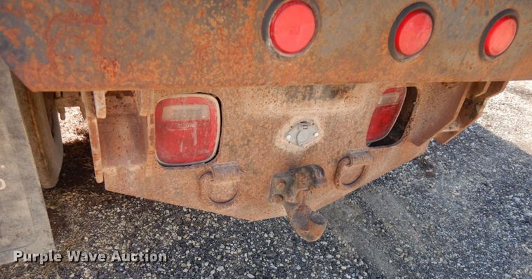 image for item JS9494 1991 International 4900  dump truck