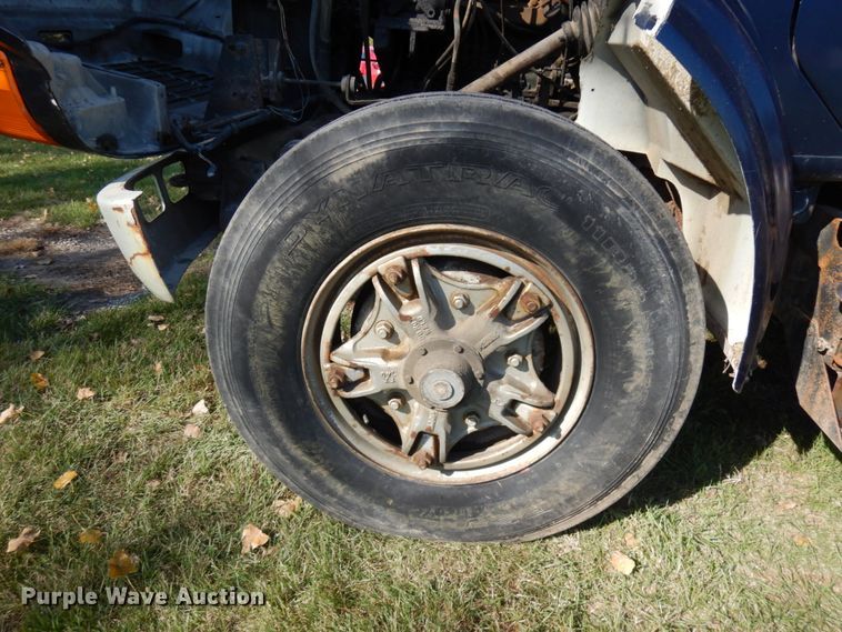 image for item JS9494 1991 International 4900  dump truck