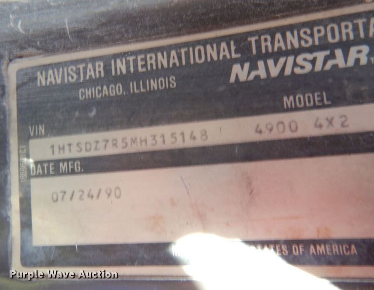 image for item JS9494 1991 International 4900  dump truck