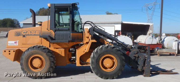 image for item JS9513 1999 Case 621C  wheel loader