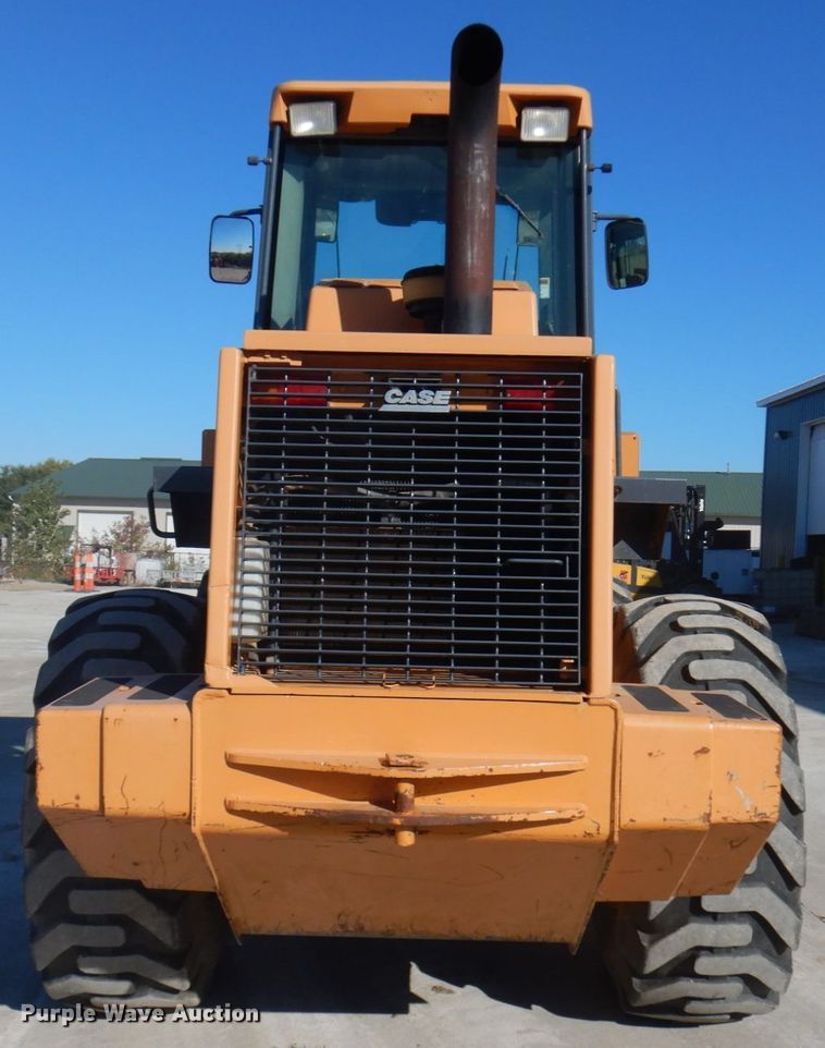image for item JS9513 1999 Case 621C  wheel loader