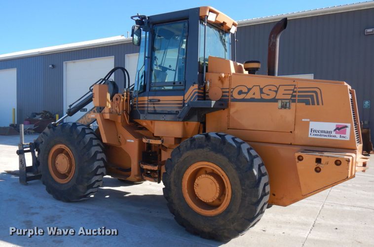 image for item JS9513 1999 Case 621C  wheel loader