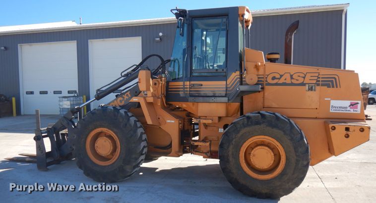 image for item JS9513 1999 Case 621C  wheel loader