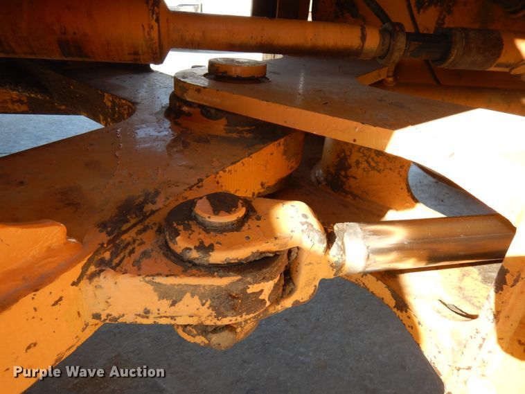 image for item JS9513 1999 Case 621C  wheel loader