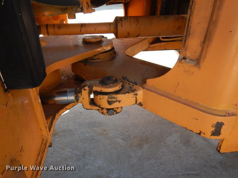 image for item JS9513 1999 Case 621C  wheel loader