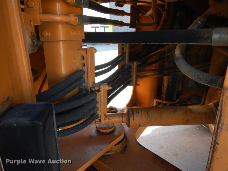 image for item JS9513 1999 Case 621C  wheel loader