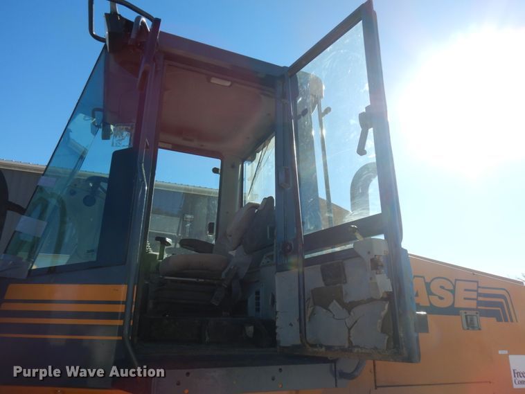 image for item JS9513 1999 Case 621C  wheel loader