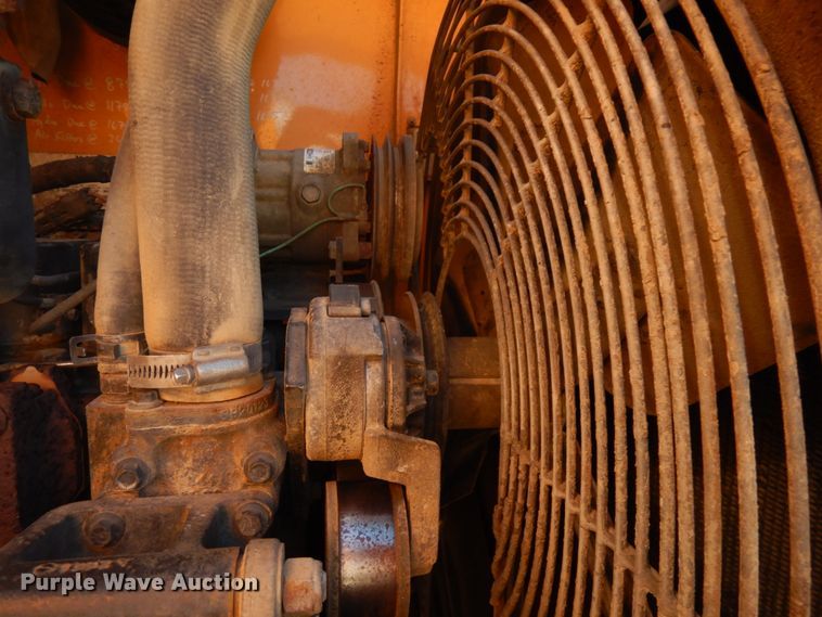 image for item JS9513 1999 Case 621C  wheel loader