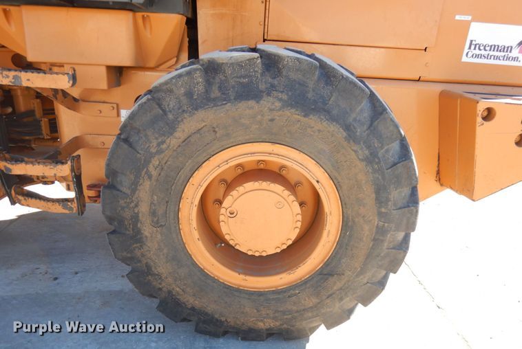 image for item JS9513 1999 Case 621C  wheel loader
