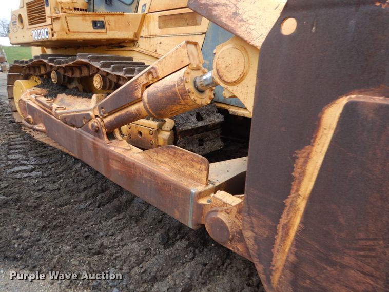 image for item JS9521 2004 John Deere 1050C  dozer