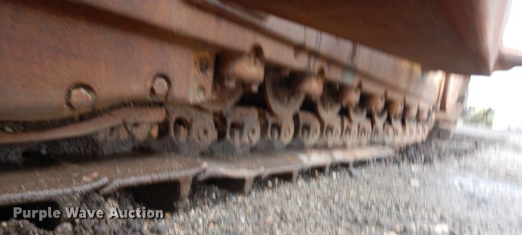 image for item JS9521 2004 John Deere 1050C  dozer