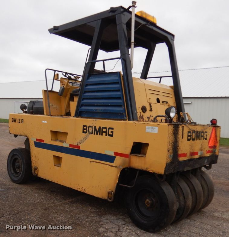 image for item JS9525 1990 Bomag BW12R  pneumatic roller