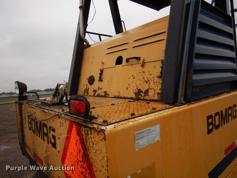 image for item JS9525 1990 Bomag BW12R  pneumatic roller