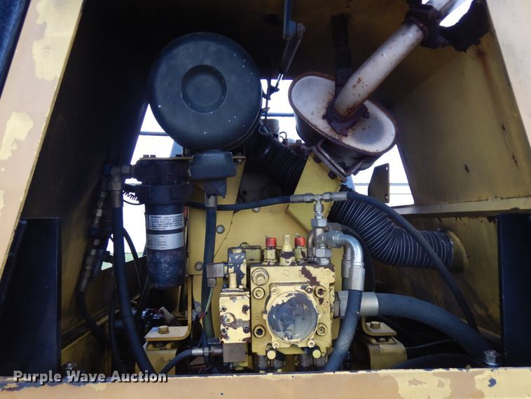 image for item JS9525 1990 Bomag BW12R  pneumatic roller