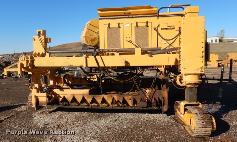 image for item JZ9798 1988 Gomaco GT6300  curb machine