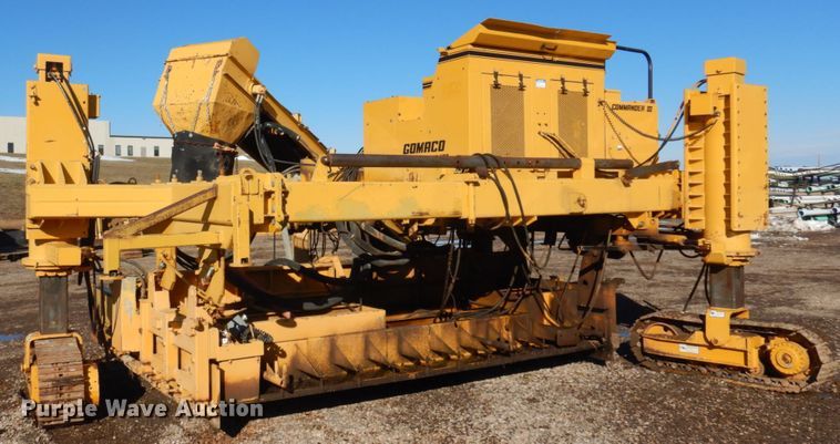 image for item JZ9798 1988 Gomaco GT6300  curb machine